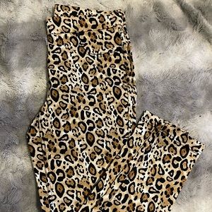 Ladies/juniors leopard jeggings